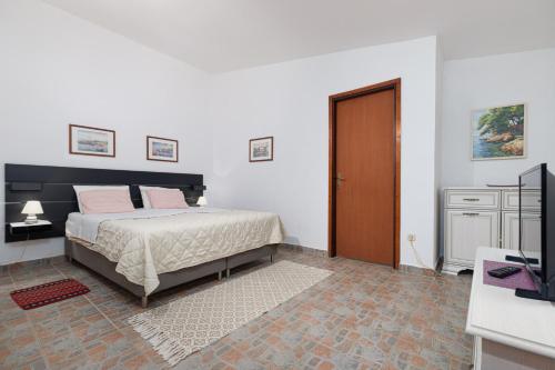 St. Bečić, Poreč-Parenzo (foto 2)