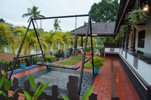 المنظر الخارجي, Arayathu Heritage Villa Resort in فايكوم