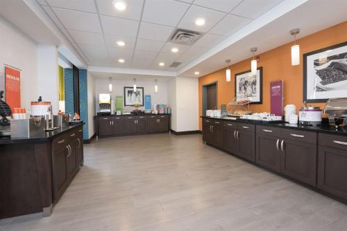 Hampton Inn Westfield Indianapolis - image 13
