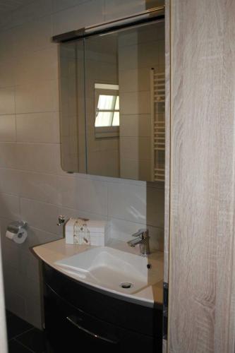 Two-Bedroom Apartment with Terrace image 1