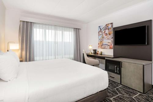 La Quinta by Wyndham Chicago O'Hare Airport - image 9