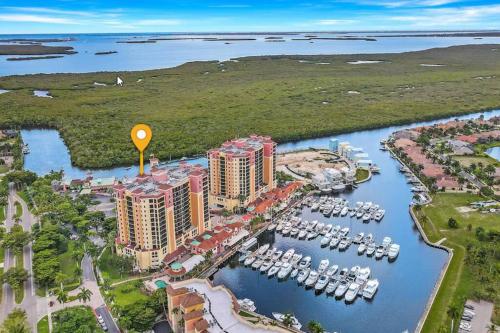 Luxury Condo at Cape Harbour Marina, Water Views!