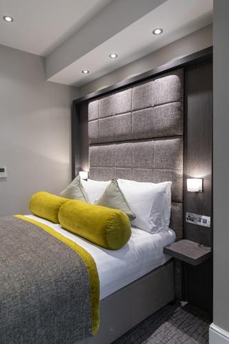 Mornington Hotel London Victoria - image 2