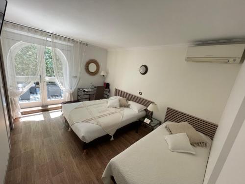 Chambre triple, supérieure, terrasse