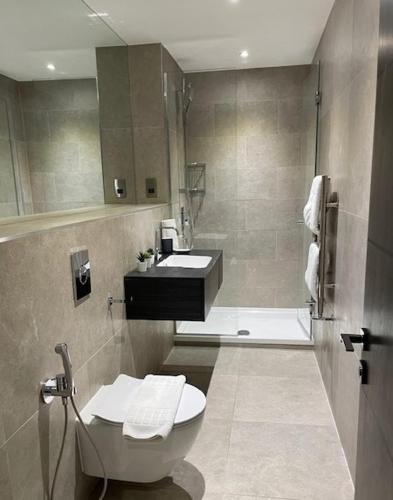 Green Street Residences by Q Apartments - image 3