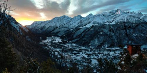 Skats, SKYLODGE 'il Rifugio dell'Anima' in Usseglio