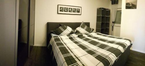 One-Bedroom Apartment with Balcony image 10