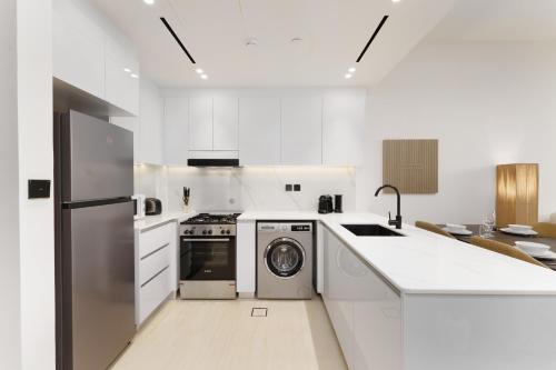 Premium Living Apartment in JVC by Suiteable, Dubai (photo 7)