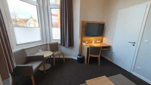 Hotel An der Altstadt - image 10