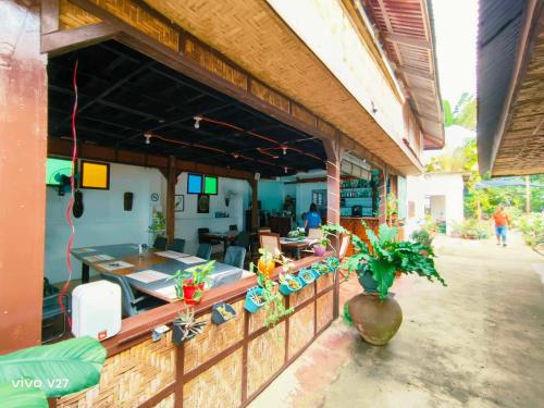 Rene's Diverslounge Resort in Calape