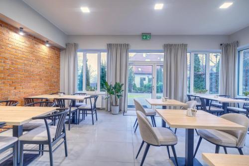 Alimentos e Bebidas, Lawendowy Dwór (Lawendowy Dwor) in Pszczolki