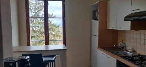 virtuve, Le 135, logement spacieux entre ville et volcans in Ceyrat (Auvergne)
