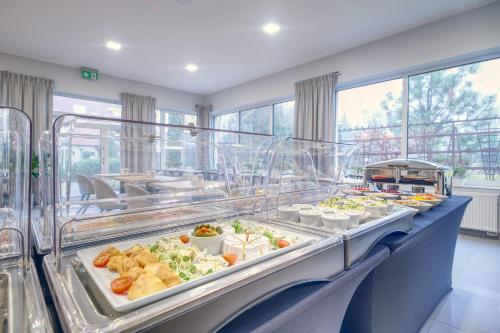 Alimentos e Bebidas, Lawendowy Dwór (Lawendowy Dwor) in Pszczolki