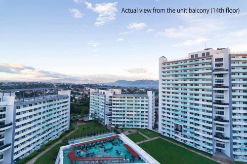 FREE Parking, Pool, Gym, Netflix, Wi-fi, PS4!, Manila