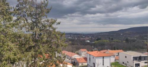 Skats, Le 135, logement spacieux entre ville et volcans in Ceyrat (Auvergne)