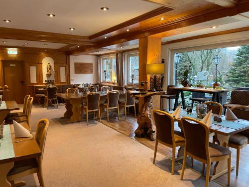 ห้องอาหาร, Land-Hotel Muhlengrund in ซึสเชิน