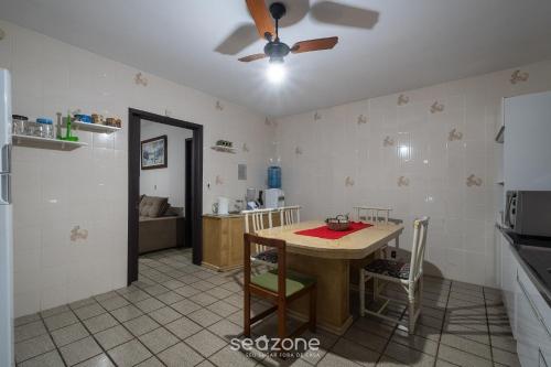 Casa a 100m da praia em Barra Velha AIA2200