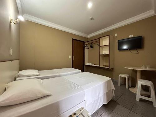 Double Room image 5