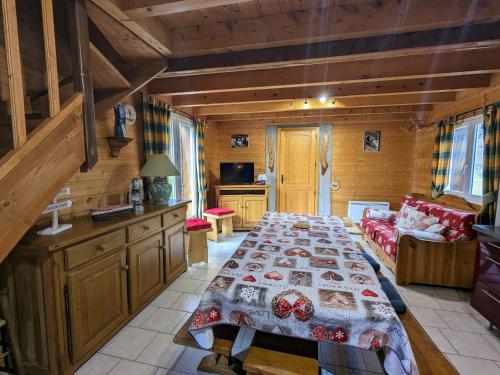 Gîte Vagney, 4 pièces, 6 personnes - FR-1-589-283