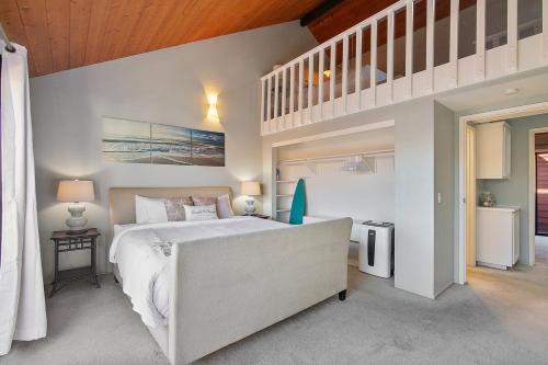 IB Coastal Condo, In The Heart of it All in Imperial Beach, USA