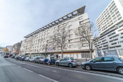 Montempô Apparthôtel Marseille Centre Euromed - image 2