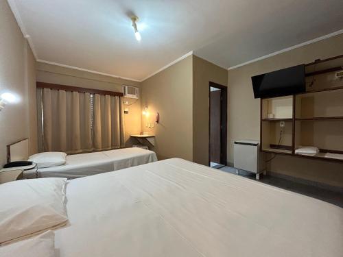 Basic Triple Room room in Ibericas Praia Hotel