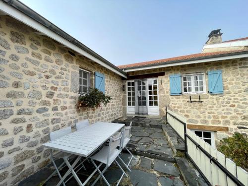 Accommodation in Saint-Maurice-de-Lignon