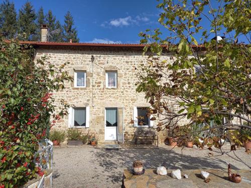 Gîte Saint-Georges-Lagricol 4 pièces 6 personnes - FR-1-582-232 - image 9