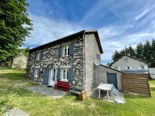 Gîte Araules, 5 pièces, 8 personnes - FR-1-582-245 - Location saisonnière - Araules