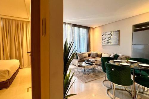 Queen Suite- Garden View in Ain Diab- By AppartAli