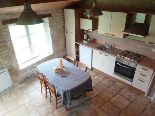 Gîte Auchay-sur-Vendée, 3 pièces, 4 personnes - FR-1-426-99