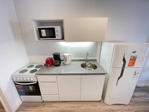 Kitchen, StayHub Departamento luminoso colegiales-Belgrano cama matrimonial in Colegiales