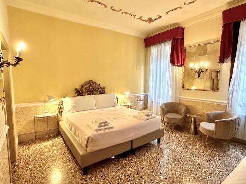 Casa Alla Fenice, Venise