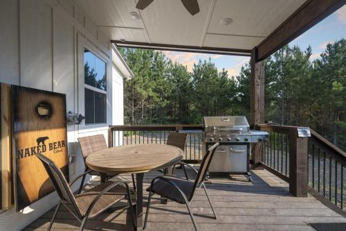 New Rustic Luxury Firepit Spa Games Sleeps 8 New Rustic Luxury Firepit Spa Games Sleeps 8