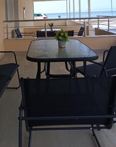 Navarino Luxe Suites