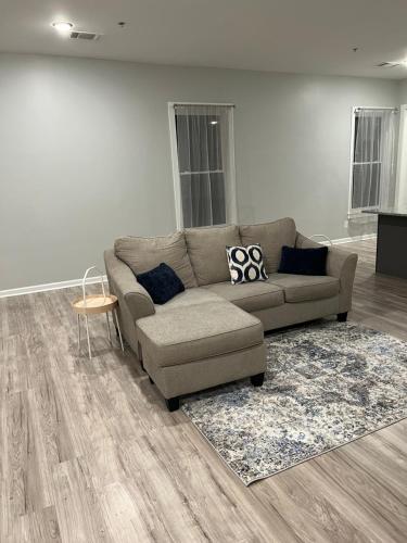 Decatur Delight Mixed- Use Apartments! in Decatur, USA