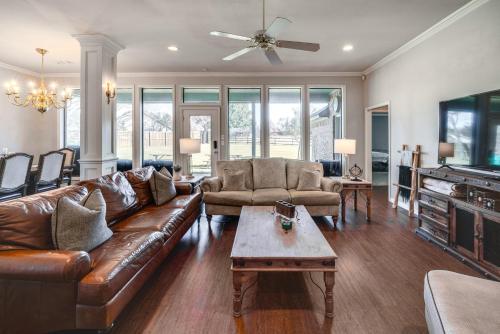Aubrey Vacation Rental about 3 Mi to Downtown! in Aubrey, USA