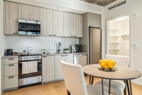 Contemporary City Living Apartments in Nashville in Nashville, USA