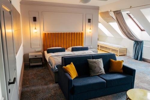 THE HOTEL FITZGERALD Room Type - Junior Suite
