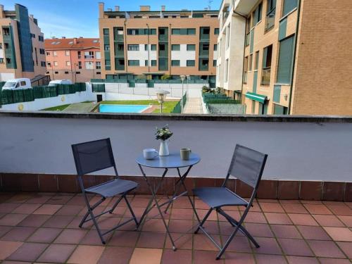 Gestiona2R - Apartamento para 2 con piscina, Posada de Llanes (foto 4)