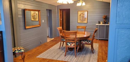 Historical Hotel - House of Ludington in Escanaba, USA