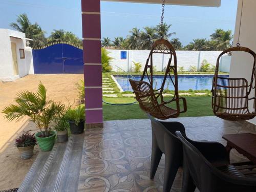 Royal Experience Pink Breeze Villa, Kuvathur ECR Highway Chennai in Kodapattinam