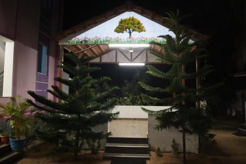 Royal Experience Pink Breeze Villa, Kuvathur ECR Highway Chennai in Kodapattinam