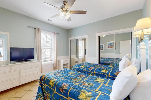 4833 Magnolia Lake Dr