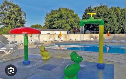 Spēļu laukums, Mobil home 5 pers proche d'Europa Park E020 in Friesenheim