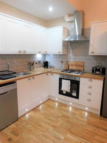 Beautiful 3 Bed Apt In The City Centre. - Glasgow Queen Street Station