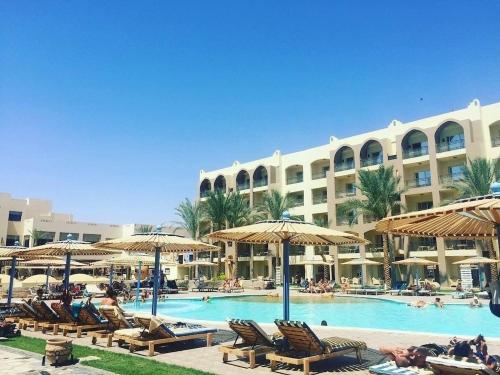 Private 3 bdrm apartment at ElKarma Aqua Beach Reaort 4