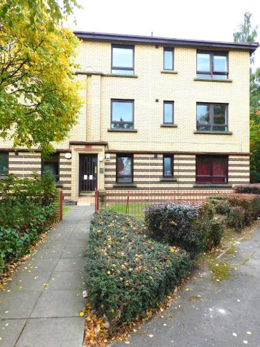 Charming  2 bed apt close to City and SEC/Hydro near Scotland Street School Museum