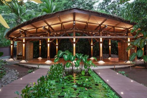 Boutique Hotel Aguas Claras Puerto Viejo