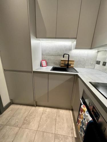 1 bed Apt in West End, Glasgow (photo 7)
